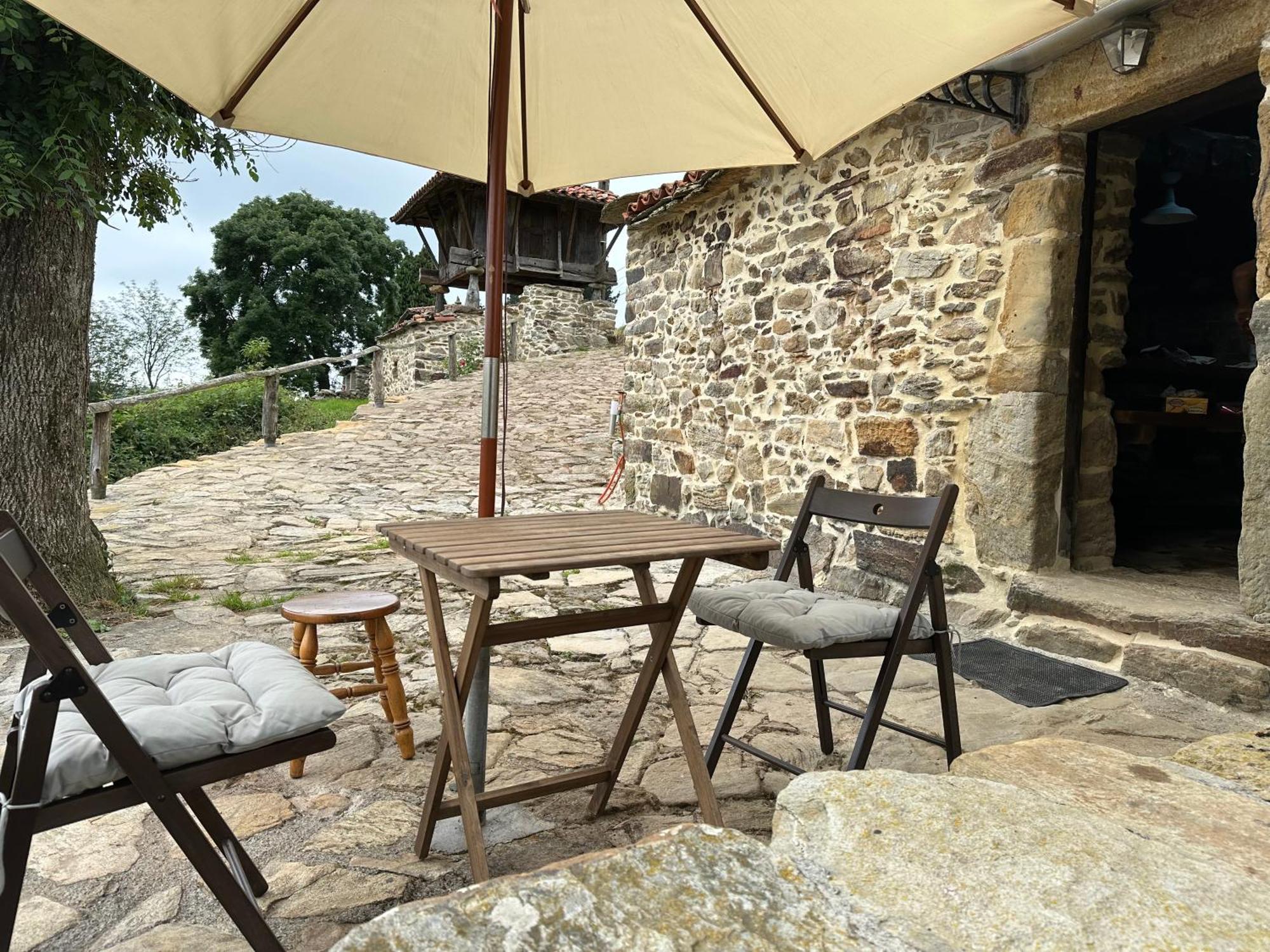 Ca Manin Vila Tineo Exterior foto