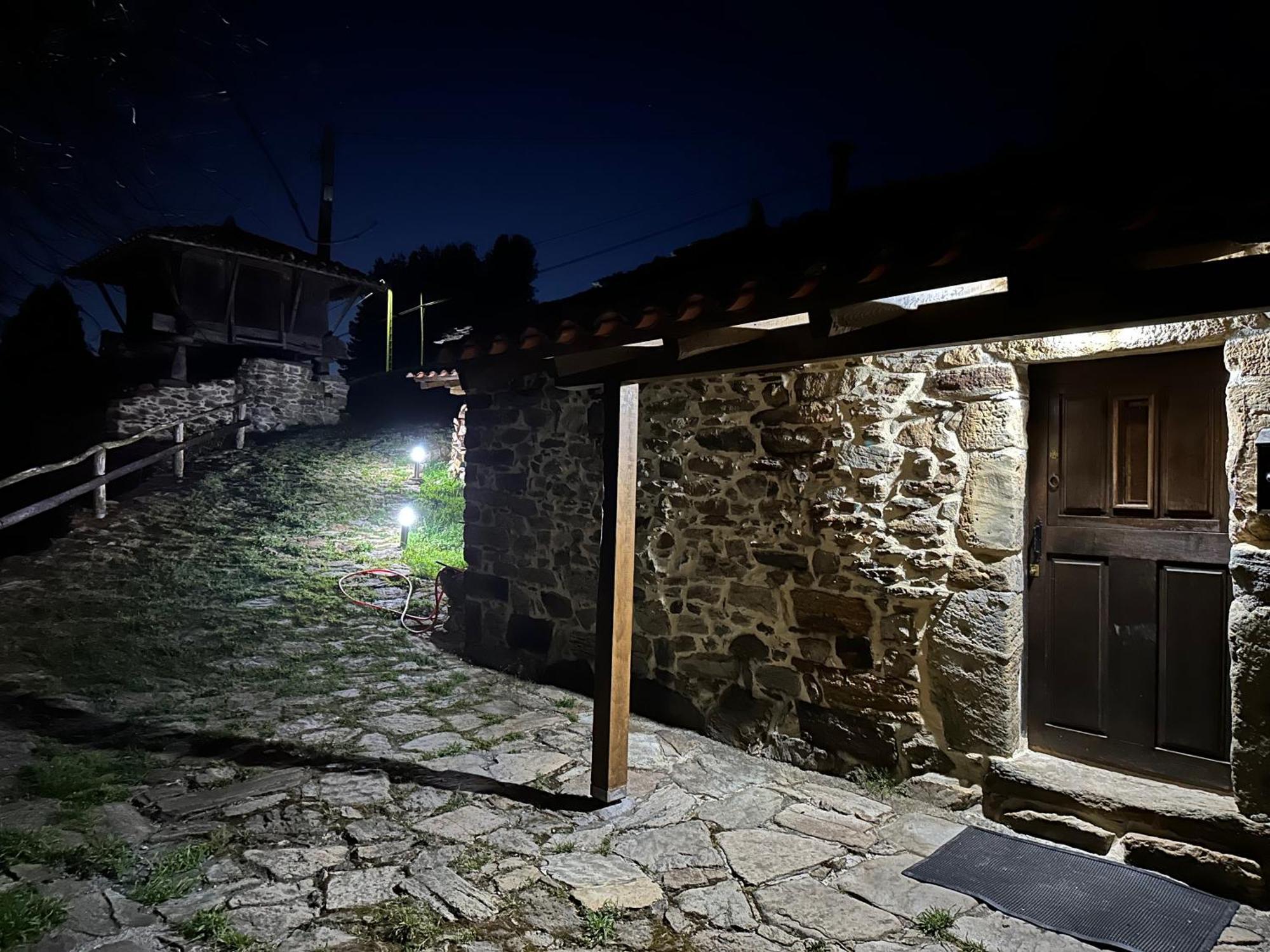 Ca Manin Vila Tineo Exterior foto